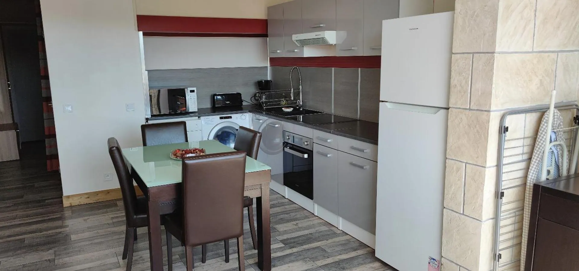 Apartment Charmant 2 Pieces Vue Mer Et Chateau Et Parking Villeneuve-Loubet